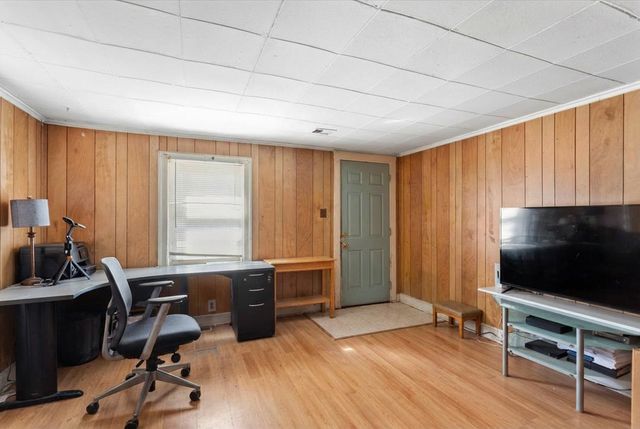 4511 Dorset Avenue, Lisle, IL 60532