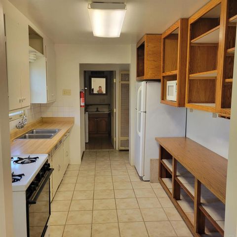 34 Peach Avenue, El Cajon, CA 92021