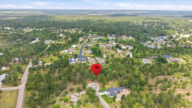 106 Maui CT, Bastrop, TX 78602