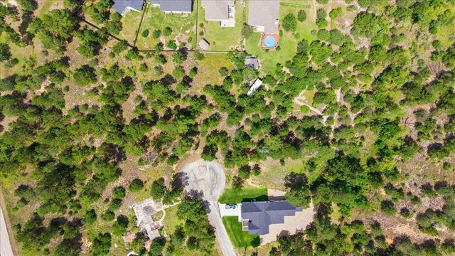 106 Maui CT, Bastrop, TX 78602