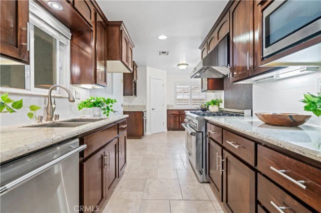 148 N Jerrilee Lane, Anaheim Hills, CA 92807