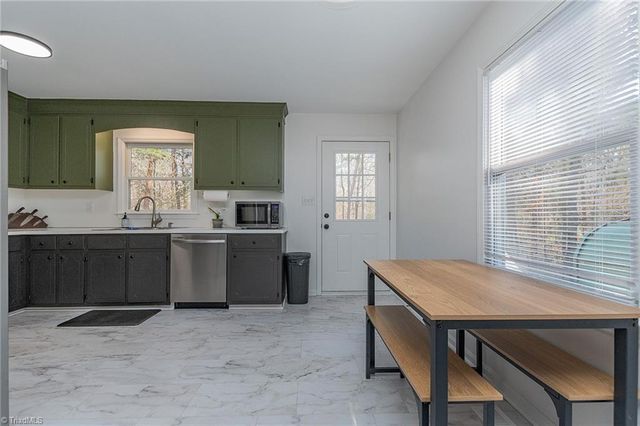 1241 Riverwood Road, Lexington, NC 27292
