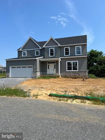 103 FAIRHILL DR, Lancaster, PA 17602