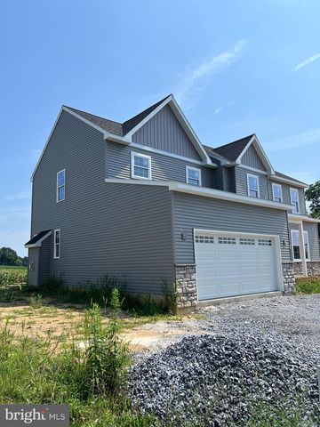 103 FAIRHILL DR, Lancaster, PA 17602