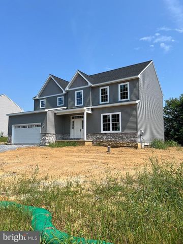 103 FAIRHILL DR, Lancaster, PA 17602