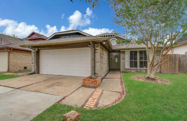 6823 Puerta Vista Lane, Houston, TX 77083