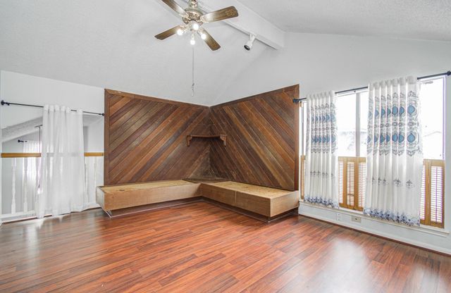 6823 Puerta Vista Lane, Houston, TX 77083