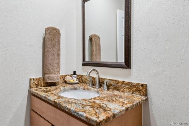 2446 S Vaughn Way E, Aurora, CO 80014