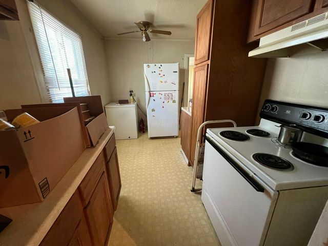 1054 S Hampton Road, Columbus, OH 43227