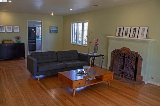 48 N Cragmont Ave, San Jose, CA 95127