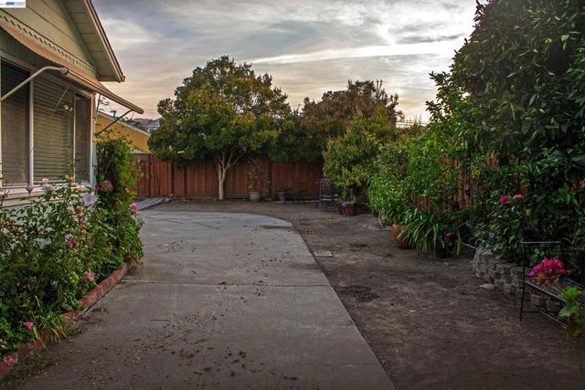 48 N Cragmont Ave, San Jose, CA 95127