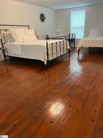 305 E Cherokee Street, Chesnee, SC 29323