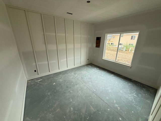 5103 N Toben Ct, Bel Aire, KS 67226