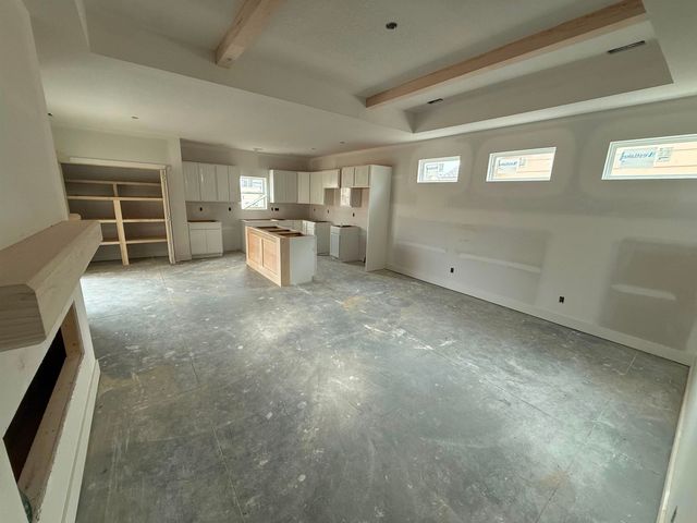 5103 N Toben Ct, Bel Aire, KS 67226