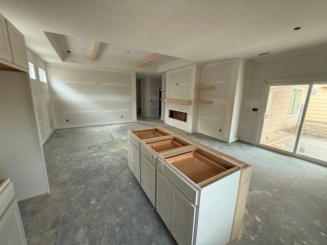 5103 N Toben Ct, Bel Aire, KS 67226