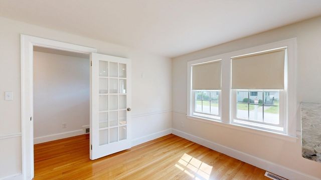 6 Maple Circle, Shrewsbury, MA 01545
