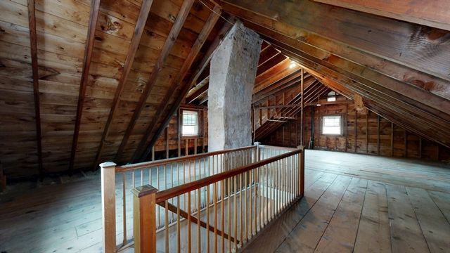 6 Maple Circle, Shrewsbury, MA 01545