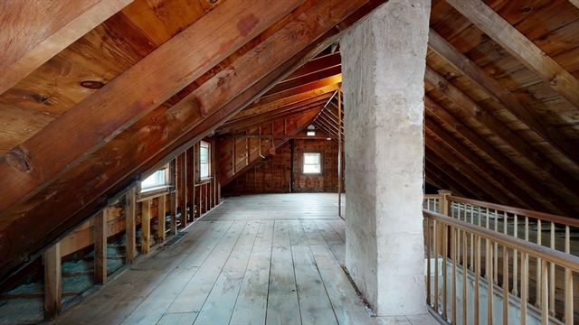 6 Maple Circle, Shrewsbury, MA 01545