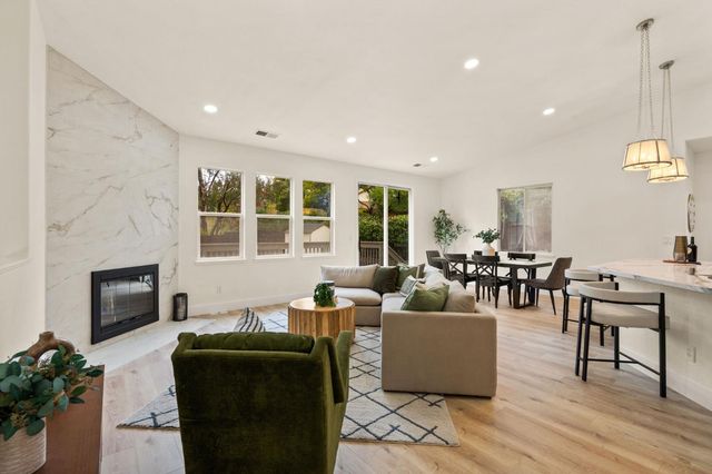 3947 Heathrow Ln, El Dorado Hills, CA 95762