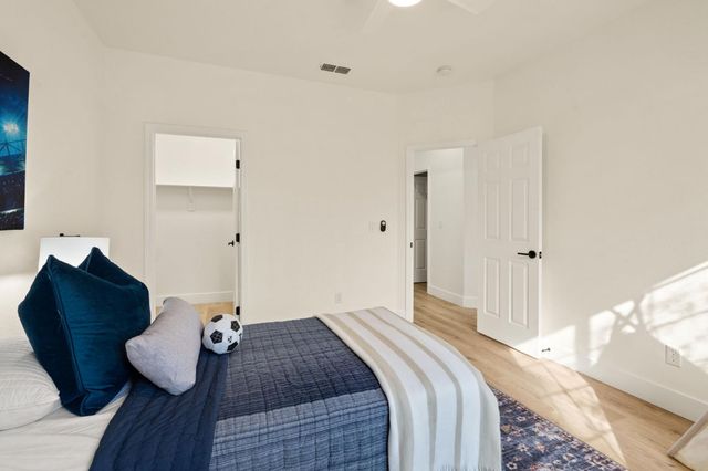 3947 Heathrow Ln, El Dorado Hills, CA 95762