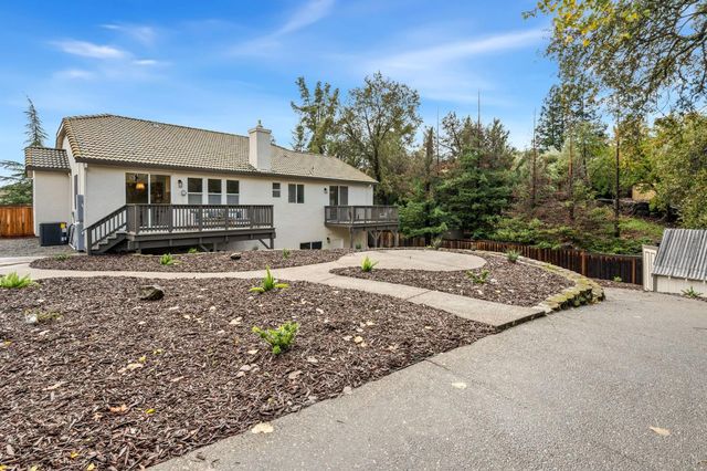 3947 Heathrow Ln, El Dorado Hills, CA 95762