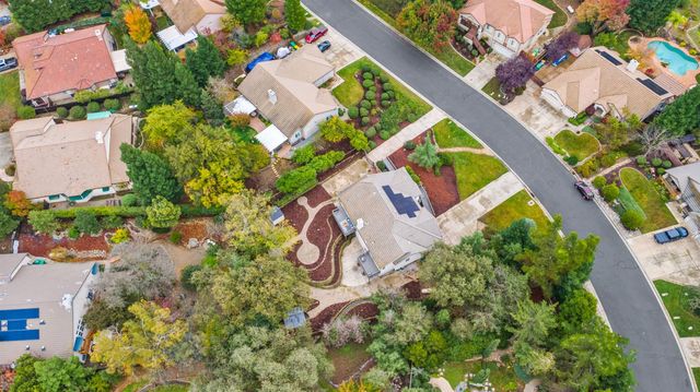 3947 Heathrow Ln, El Dorado Hills, CA 95762