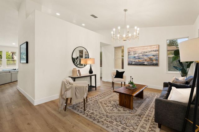 3947 Heathrow Ln, El Dorado Hills, CA 95762