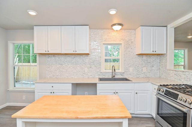 4714 Nichols Street, Houston, TX 77020