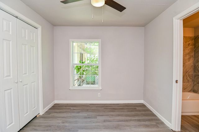 4714 Nichols Street, Houston, TX 77020