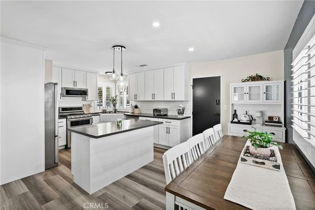 762 Talbert, Simi Valley, CA 93065