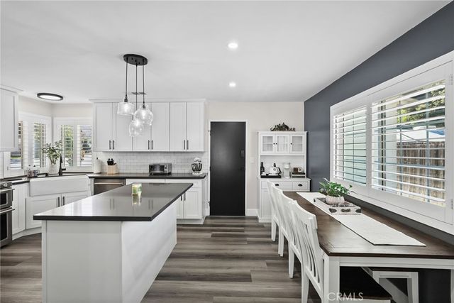762 Talbert, Simi Valley, CA 93065