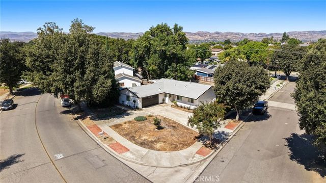 762 Talbert, Simi Valley, CA 93065