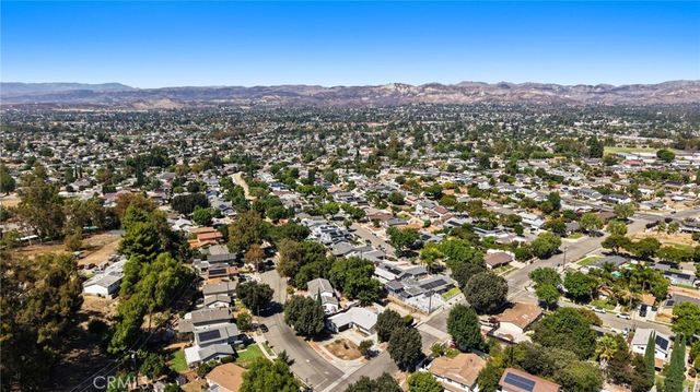 762 Talbert, Simi Valley, CA 93065