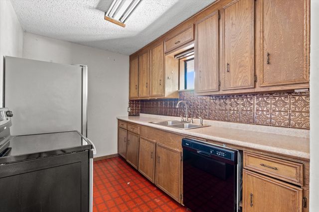 800 County Road 426, Cleburne, TX 76031