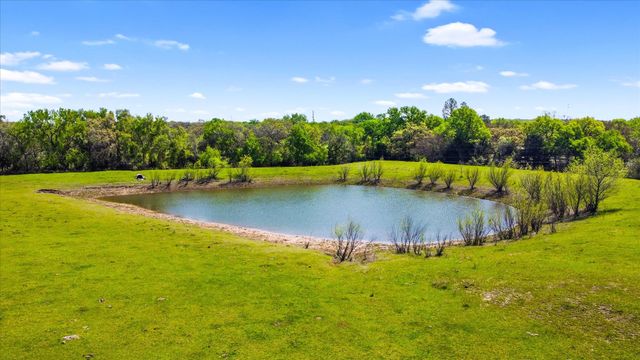 800 County Road 426, Cleburne, TX 76031