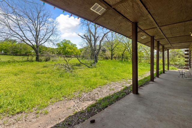 800 County Road 426, Cleburne, TX 76031