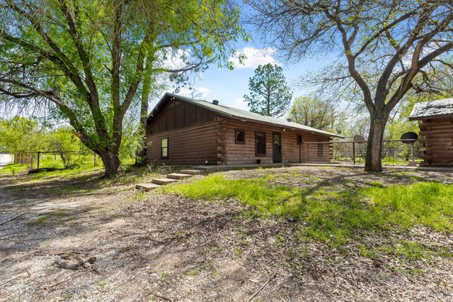 800 County Road 426, Cleburne, TX 76031