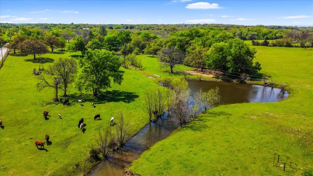 800 County Road 426, Cleburne, TX 76031