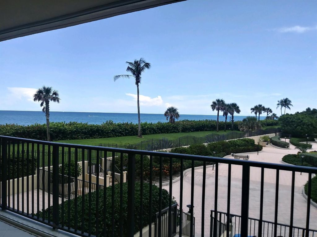 200 Ocean Trail Way 109, Jupiter, FL 33477