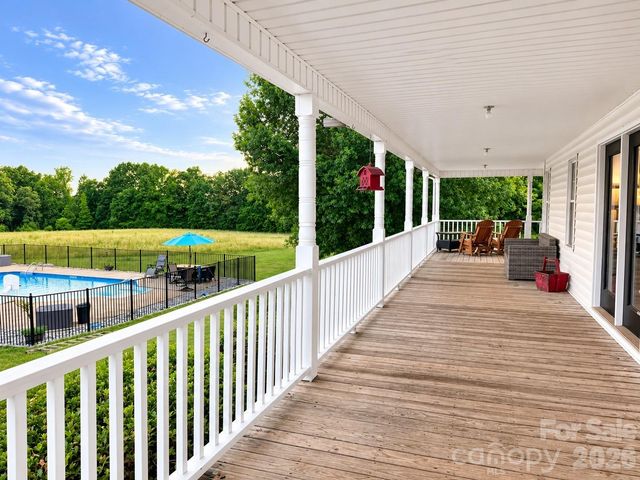 1380 3rd Creek Church Road, Cleveland, NC 27013