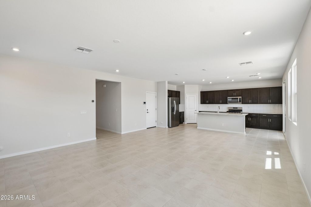 18274 W CALLE LEJOS --, Surprise, AZ 85387 — photo 3