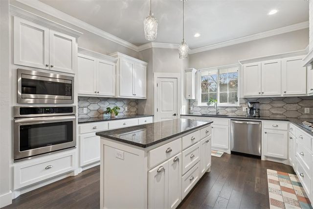 3475 Turtle Hill, Guthrie, OK 73044