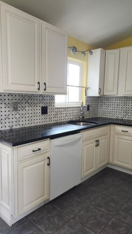 1282 SCHUMANN Drive, Sebastian, FL 32958