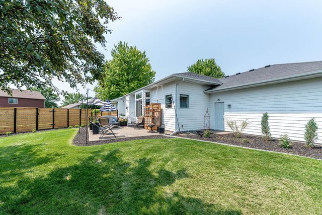 125 Thissen Court, Mankato, MN 56001