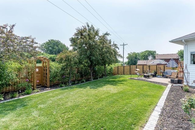 125 Thissen Court, Mankato, MN 56001