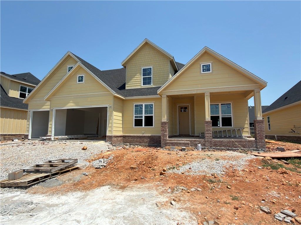 6511 S 60th Street, Rogers, AR 72758
