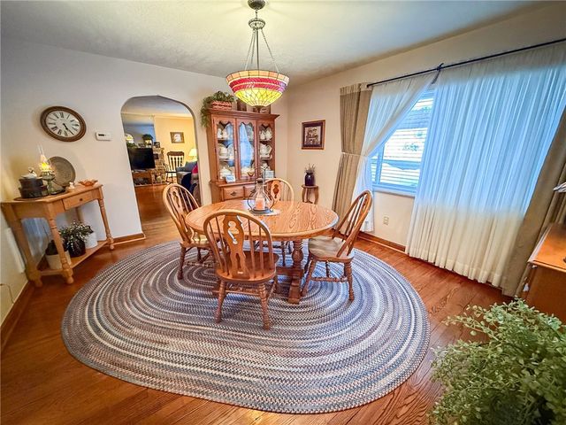 417 New Castle Rd, Twp Of But Nw, PA 16001