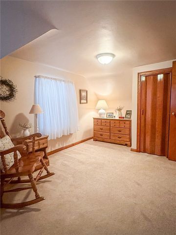 417 New Castle Rd, Twp Of But Nw, PA 16001