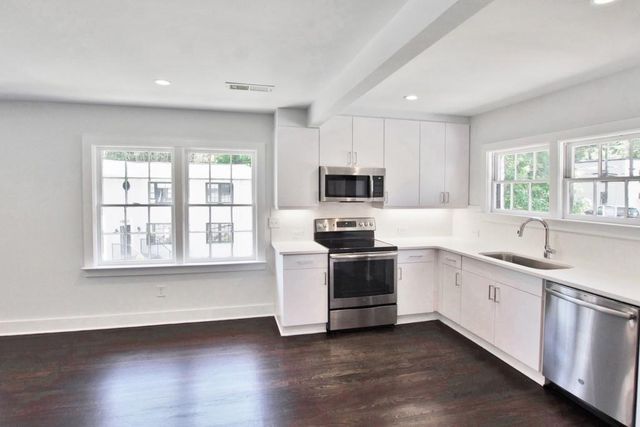 99 Peachtree Memorial Drive C2, Atlanta, GA 30309