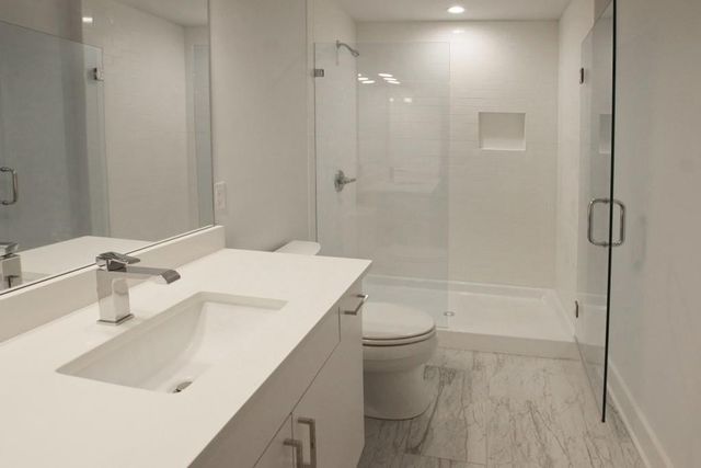 99 Peachtree Memorial Drive C2, Atlanta, GA 30309
